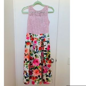 A beautiful floral dress for summer/spring.